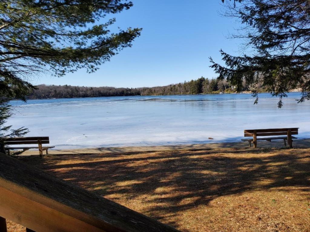 Pocono Mountain View Lake House In Лейк Хармъни Екстериор снимка