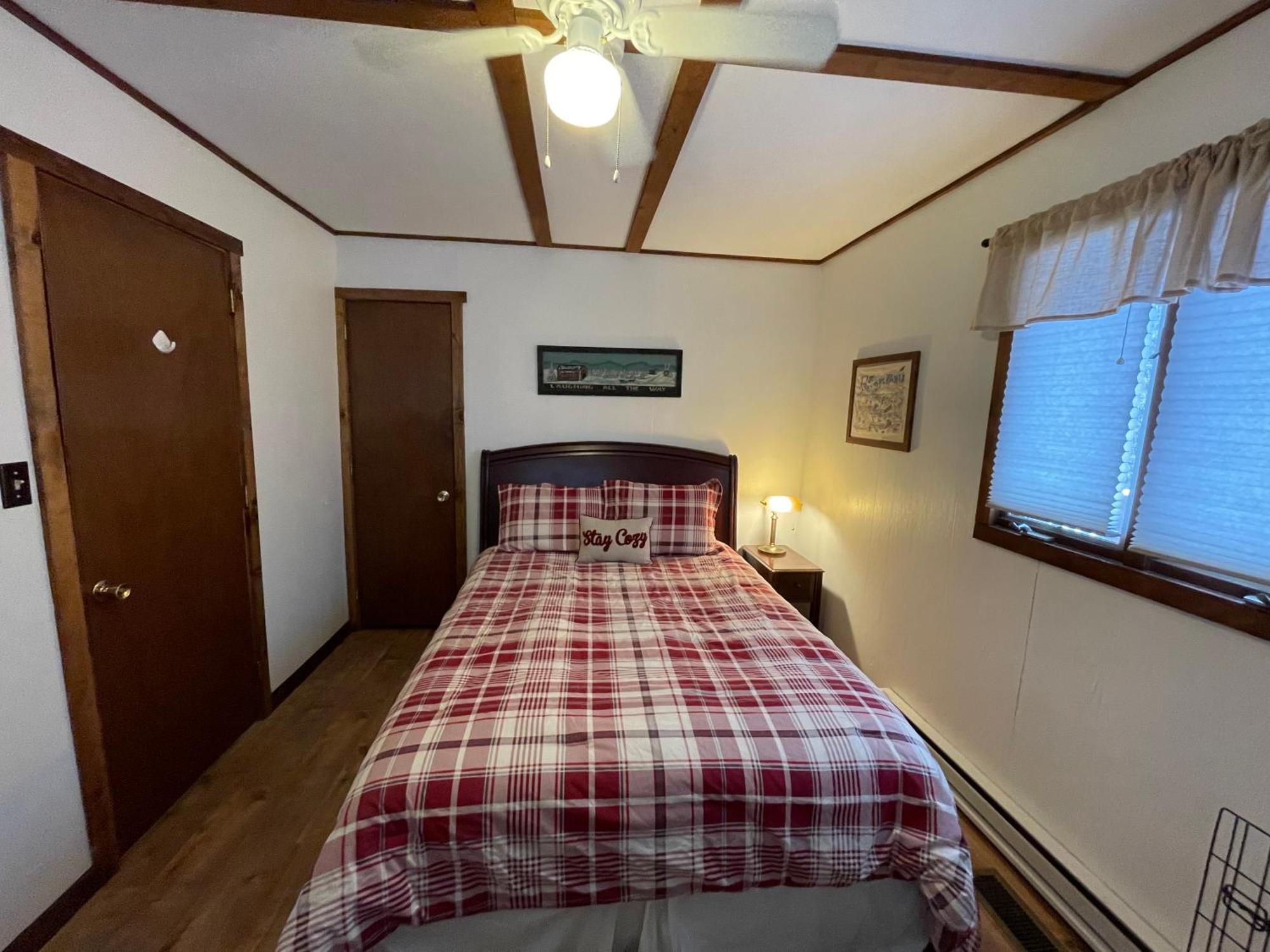 Pocono Mountain View Lake House In Лейк Хармъни Екстериор снимка